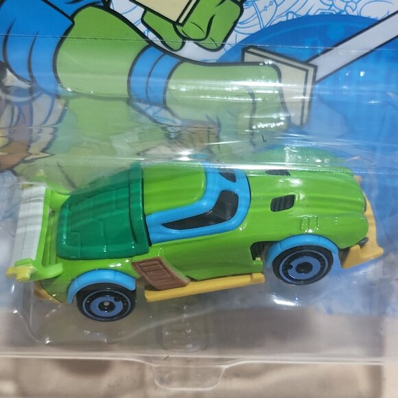 Hot Wheels Teenage Mutant Ninja Turtles Leonardo Character Car 2020 - Picture 3 of 9